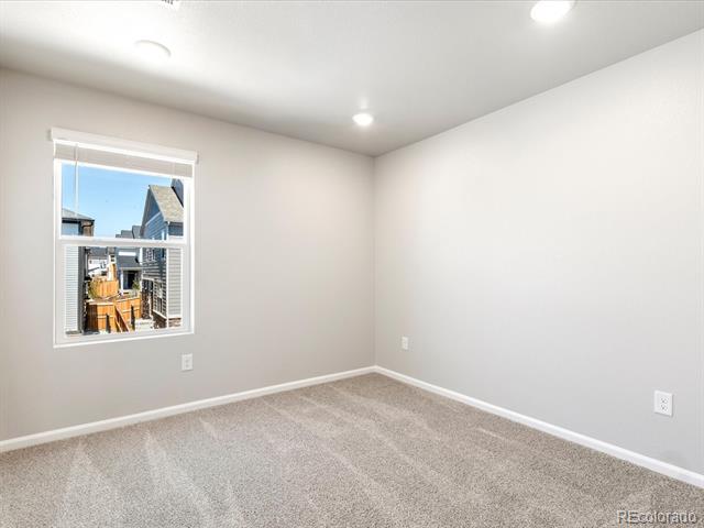 22341 E 7th Place