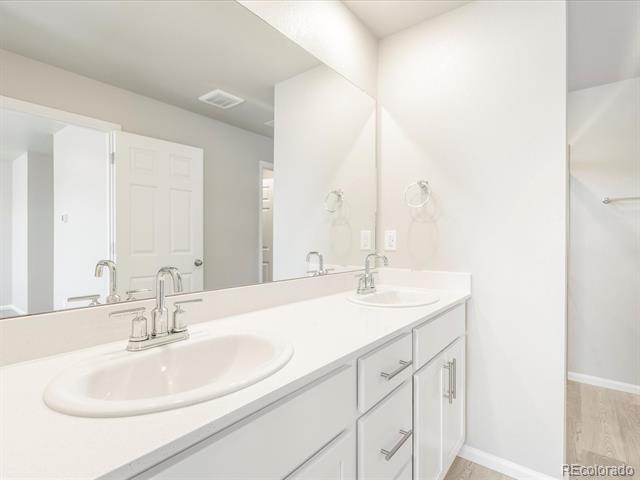 22341 E 7th Place