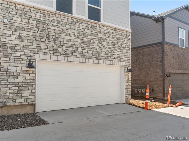 22341 E 7th Place
