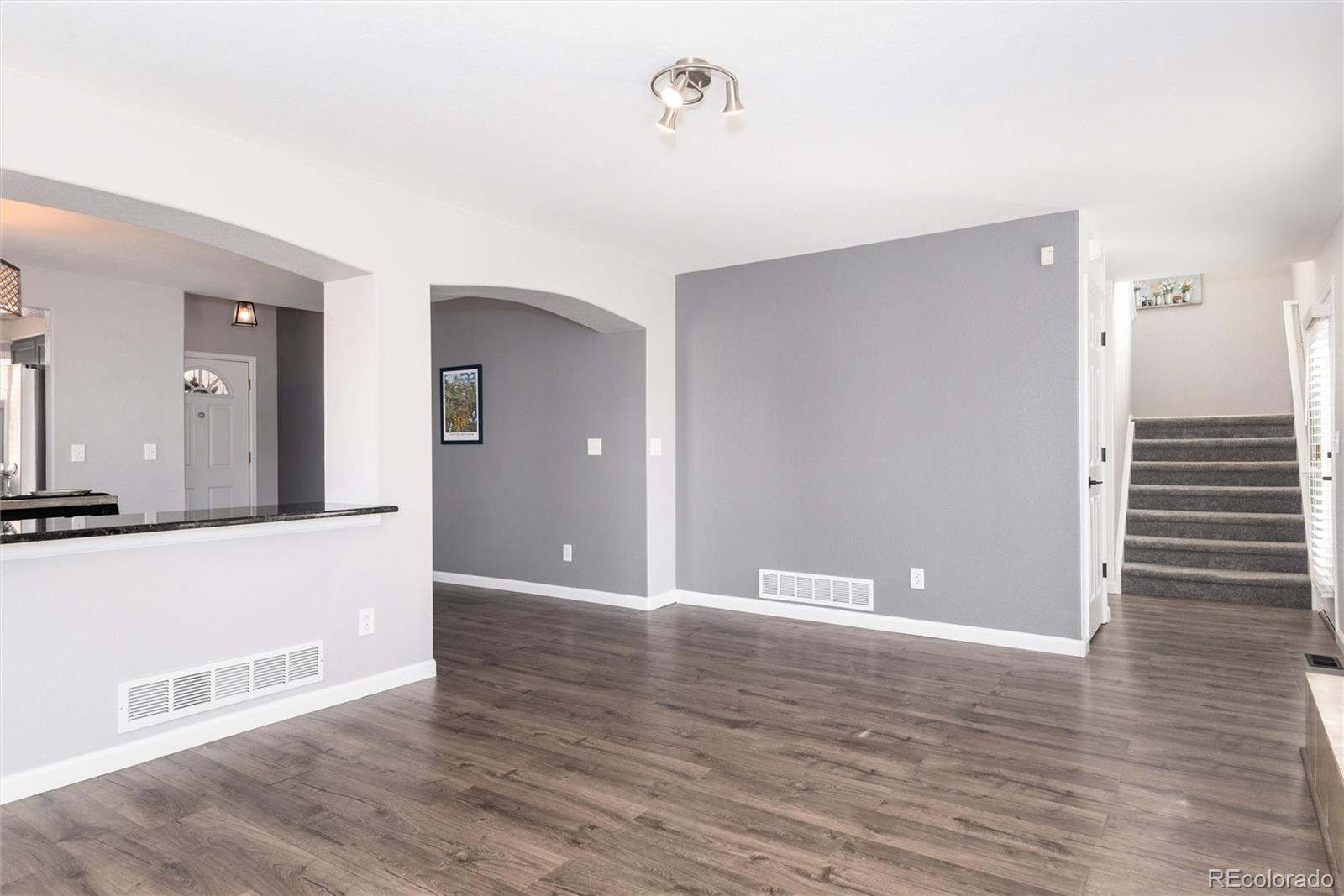 1494 Braewood Avenue