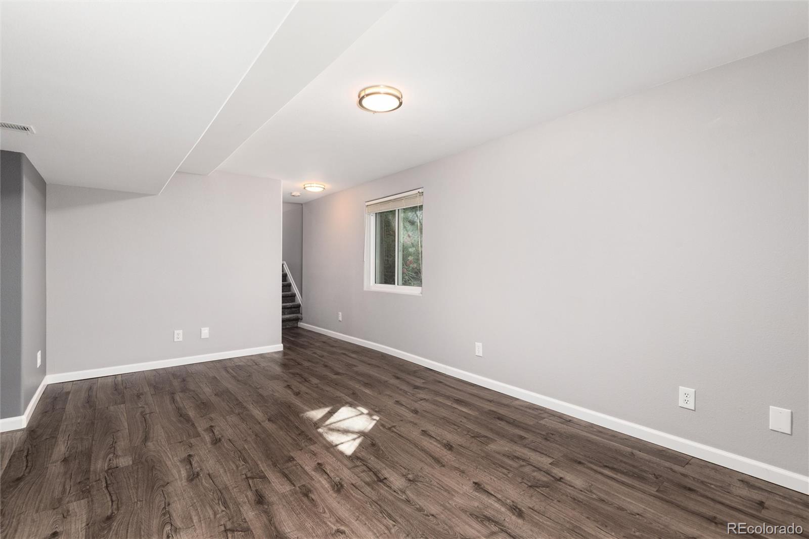 1494 Braewood Avenue