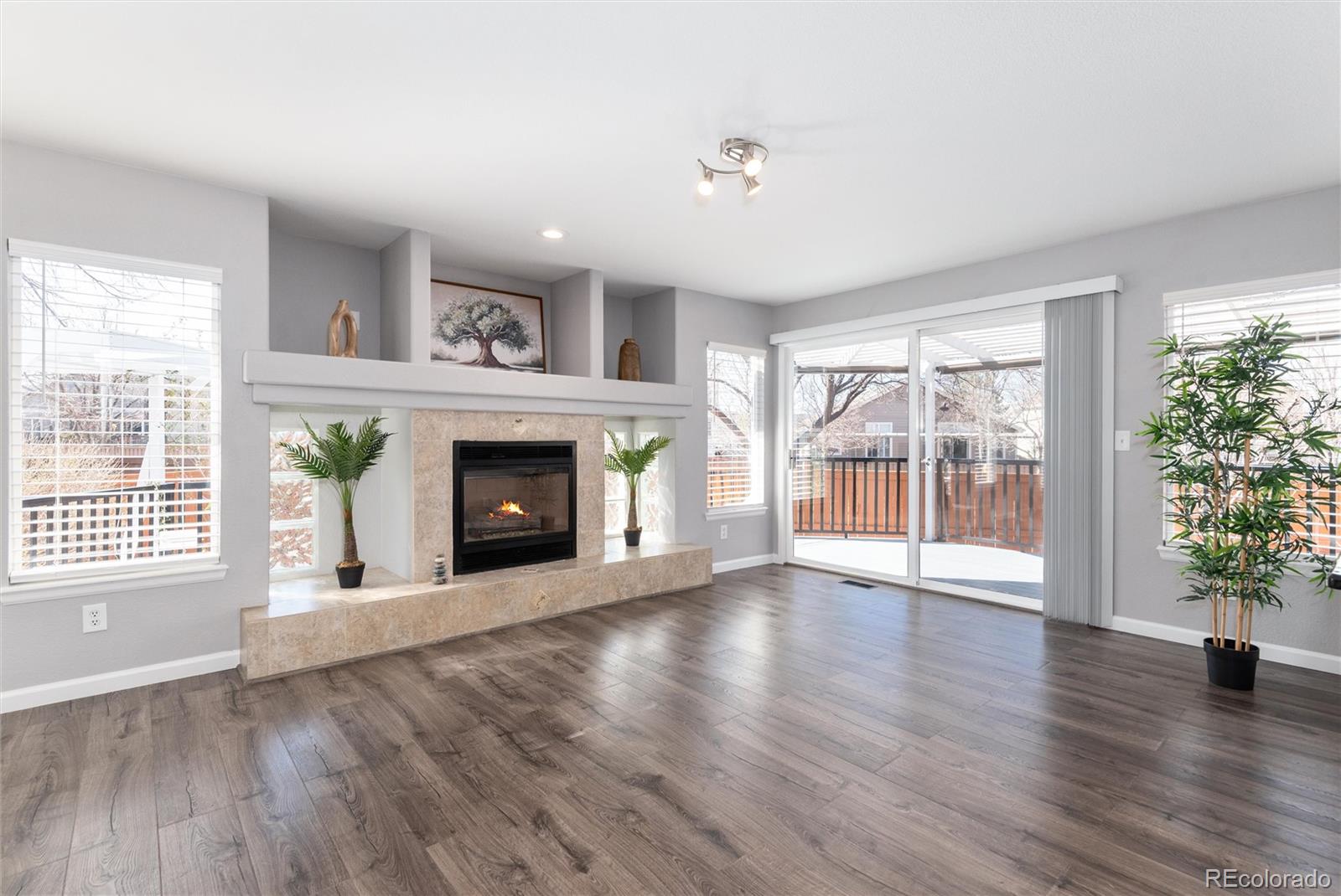 1494 Braewood Avenue