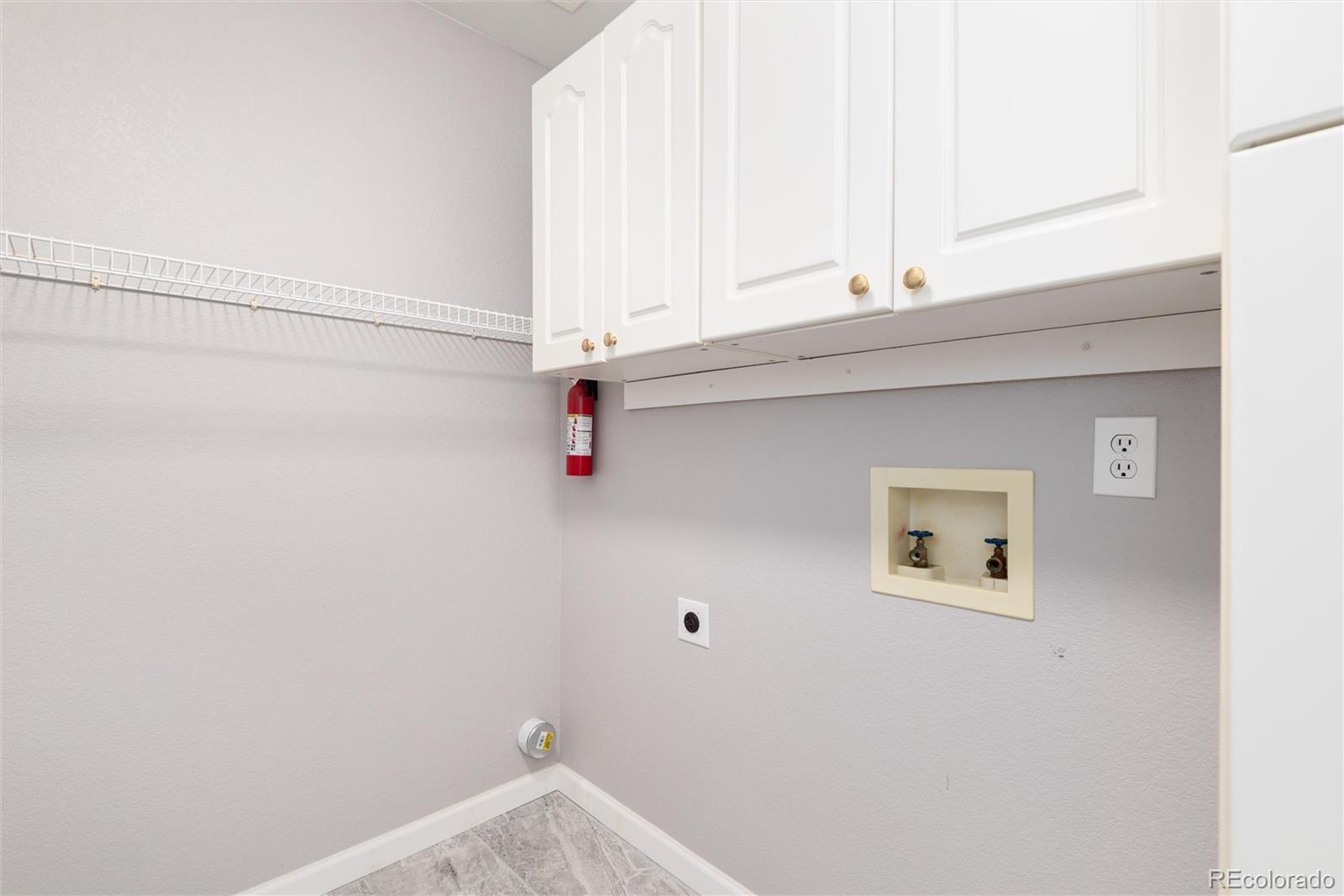 1494 Braewood Avenue