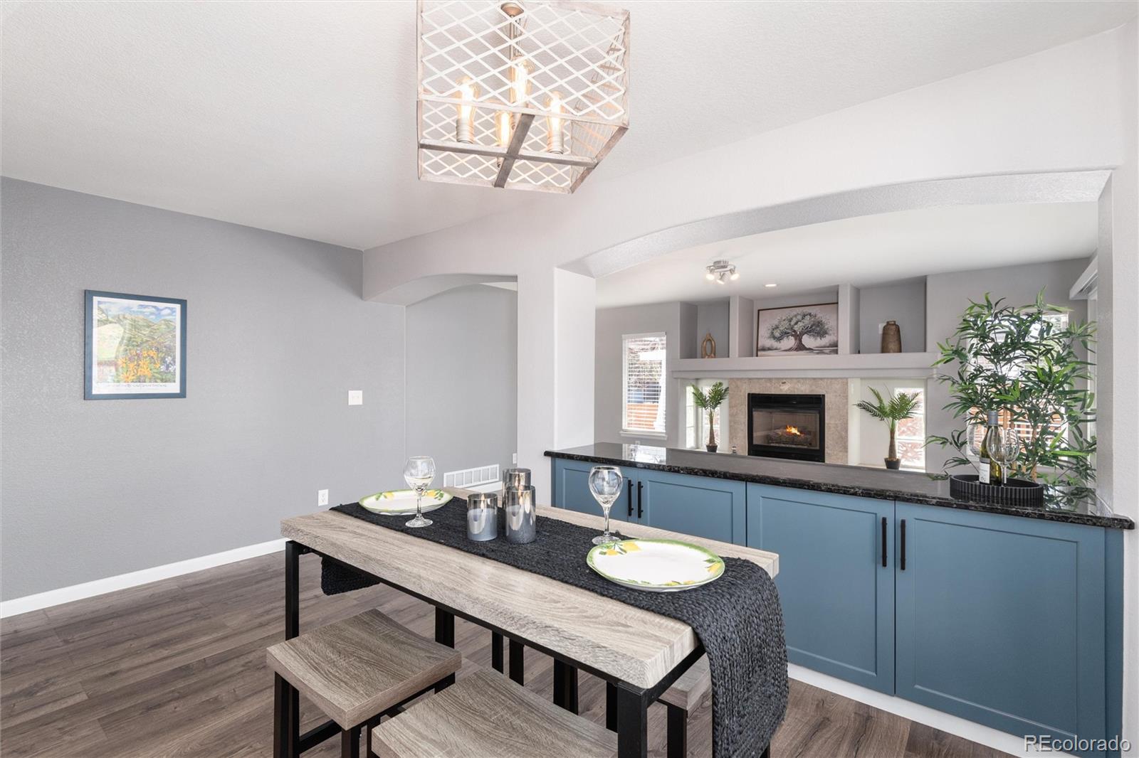 1494 Braewood Avenue