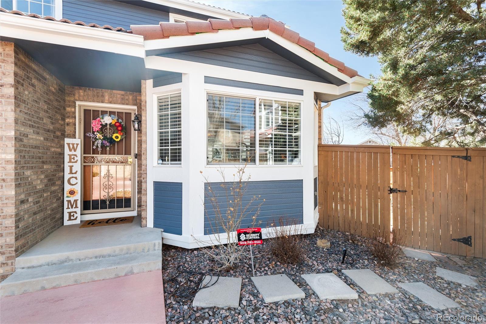 1494 Braewood Avenue