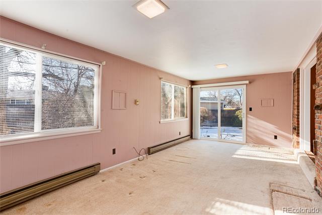 597 Oakland Court