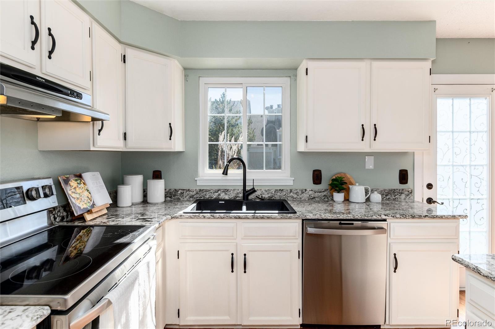 19615 Applewood Court