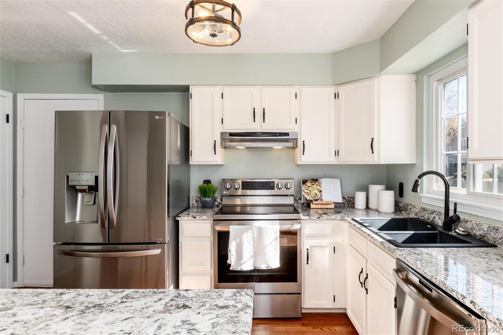 19615 Applewood Court