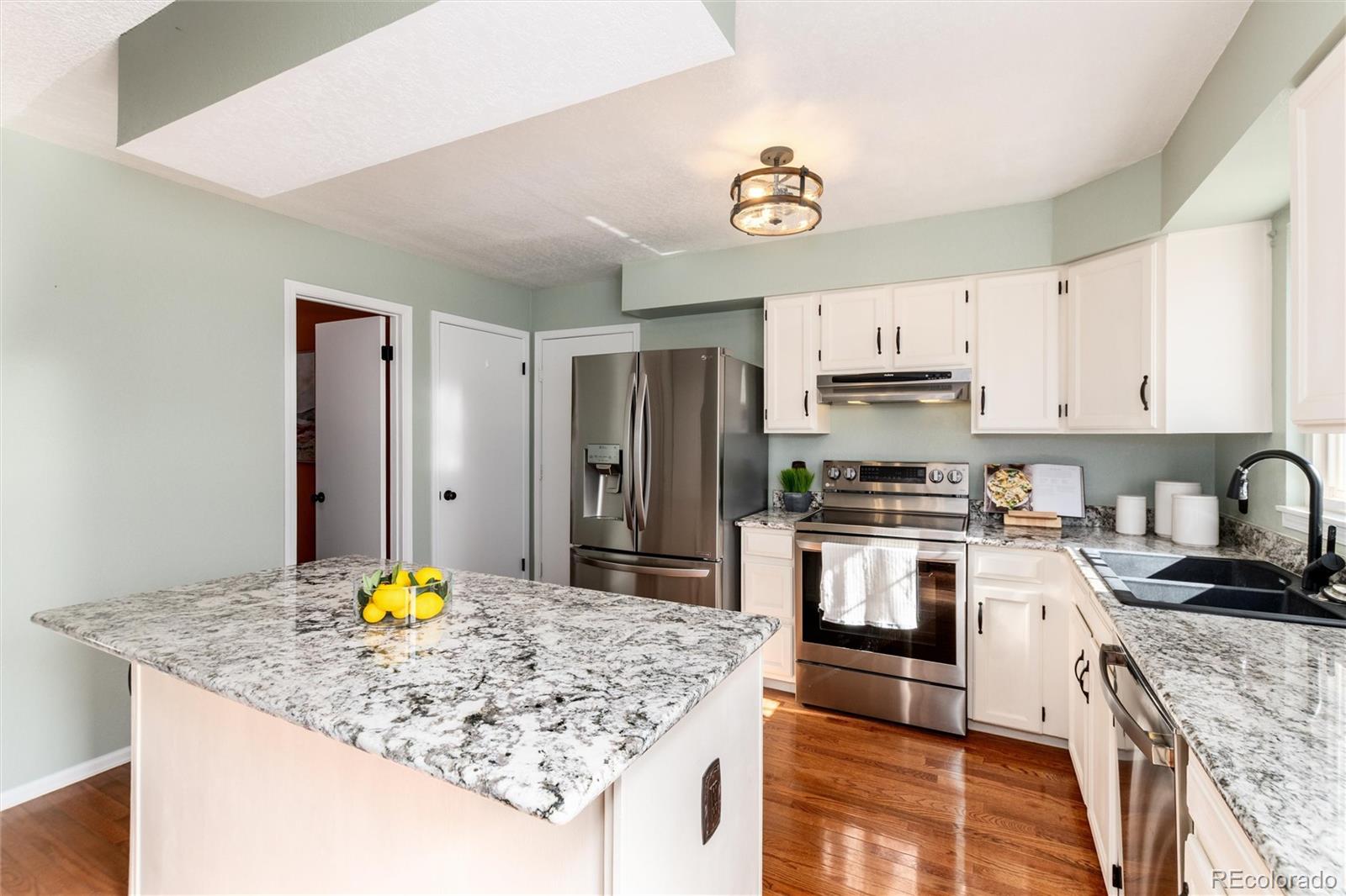 19615 Applewood Court