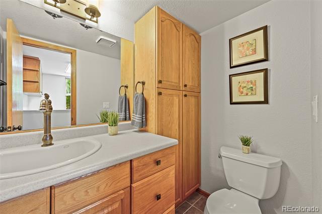 7636 S Allison Court