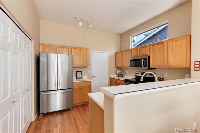 1374 Spotted Owl Way