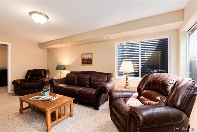 1374 Spotted Owl Way