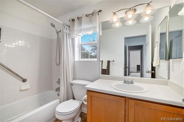 1385 S Danube Way Unit: 101