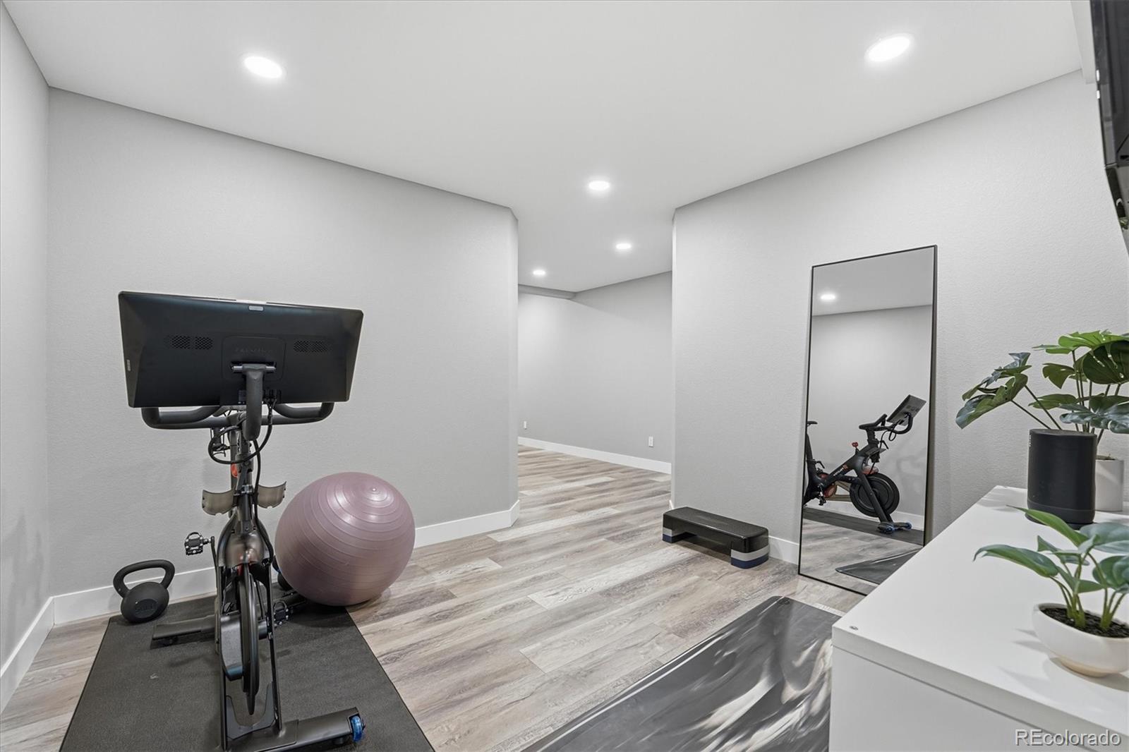 489 Meadowleaf Lane