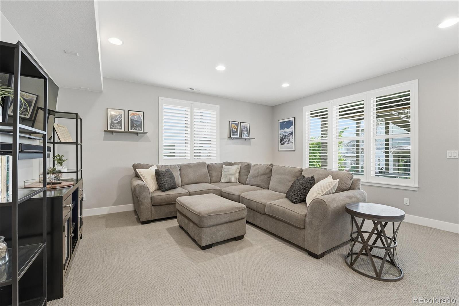 489 Meadowleaf Lane