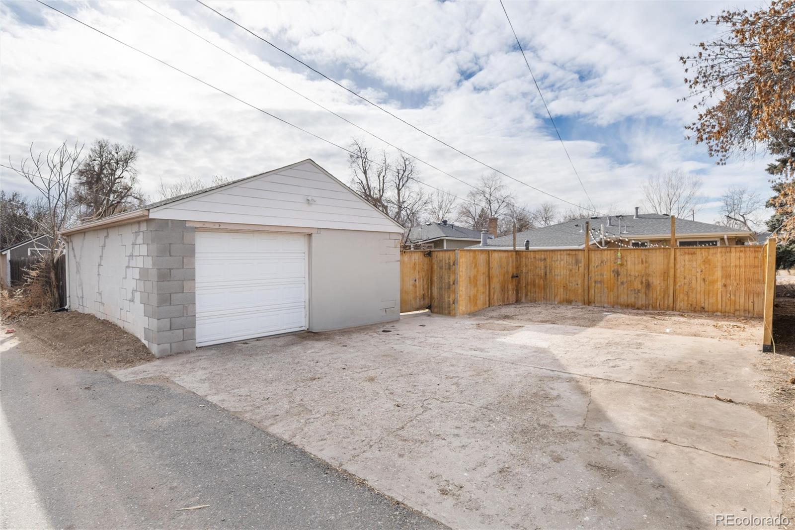 1946 Rosemary Street