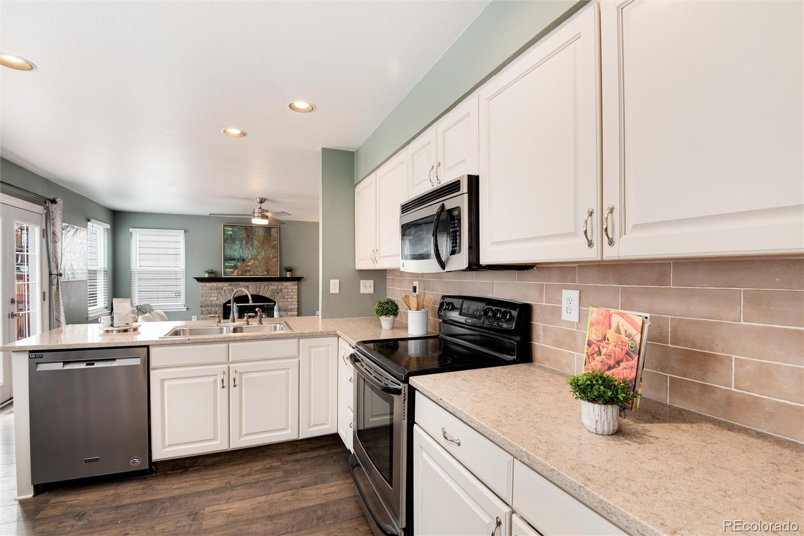 9866 Spring Hill Lane