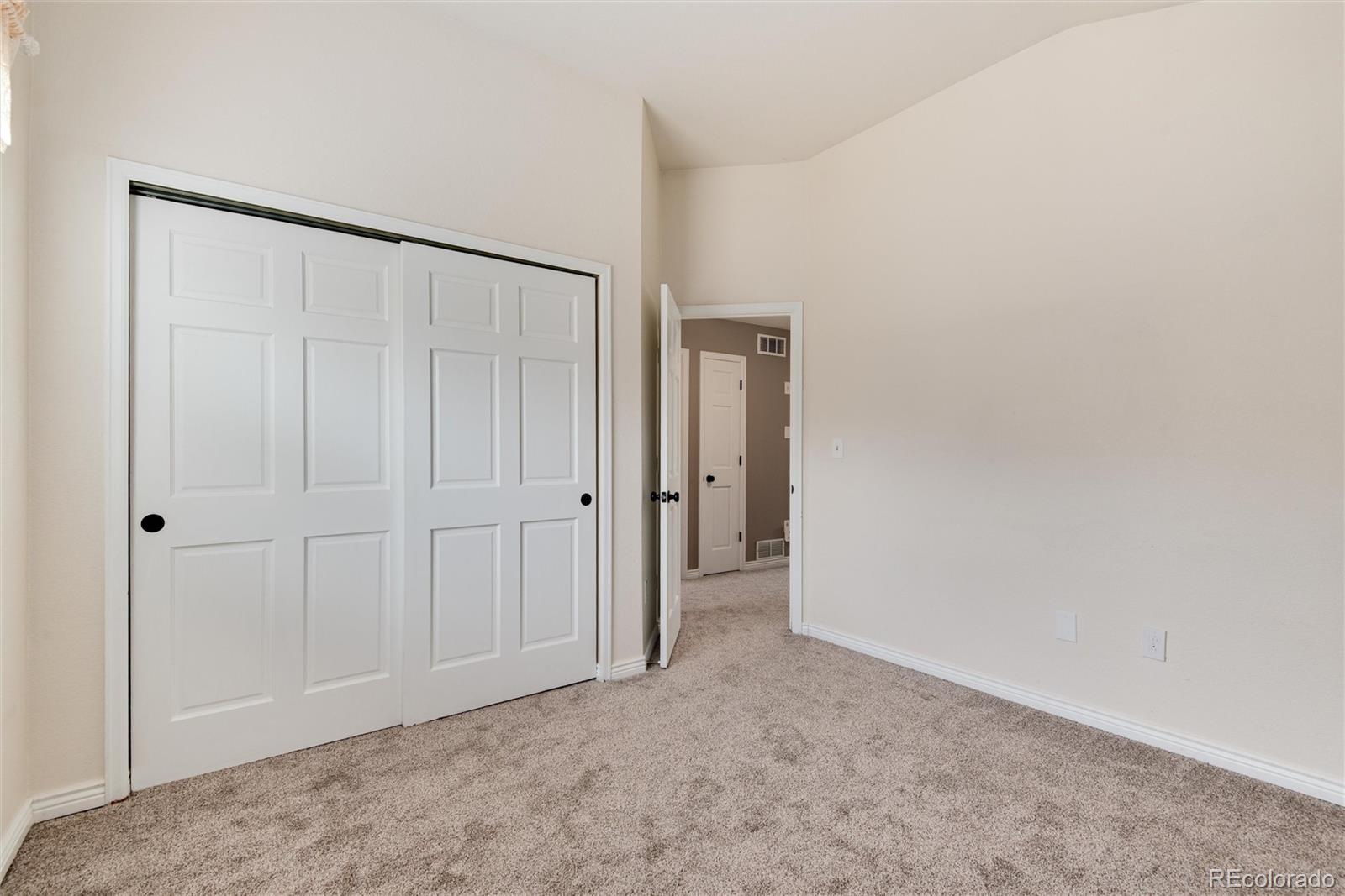 9866 Spring Hill Lane