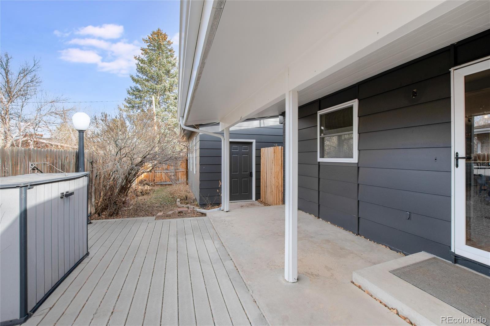 5819 W Elmhurst Drive