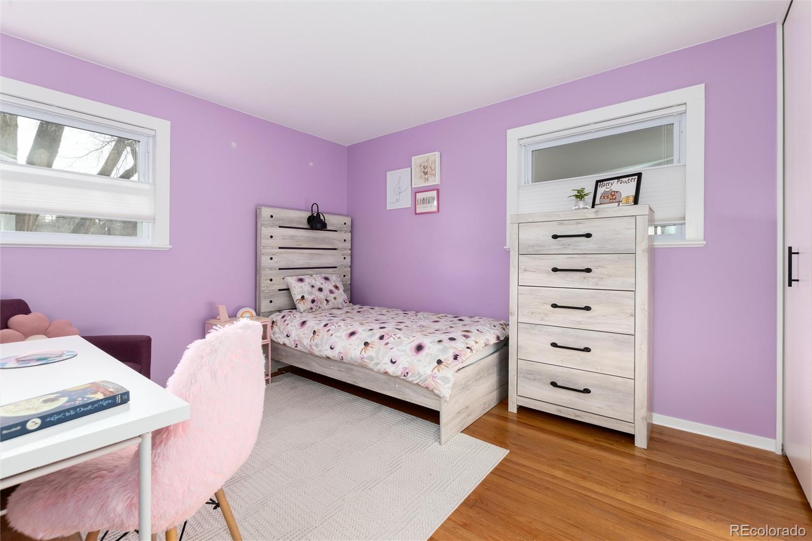 5819 W Elmhurst Drive