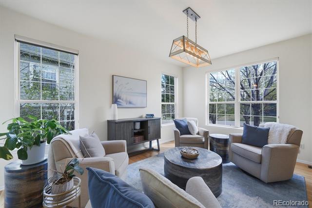 379 Shoreham Circle
