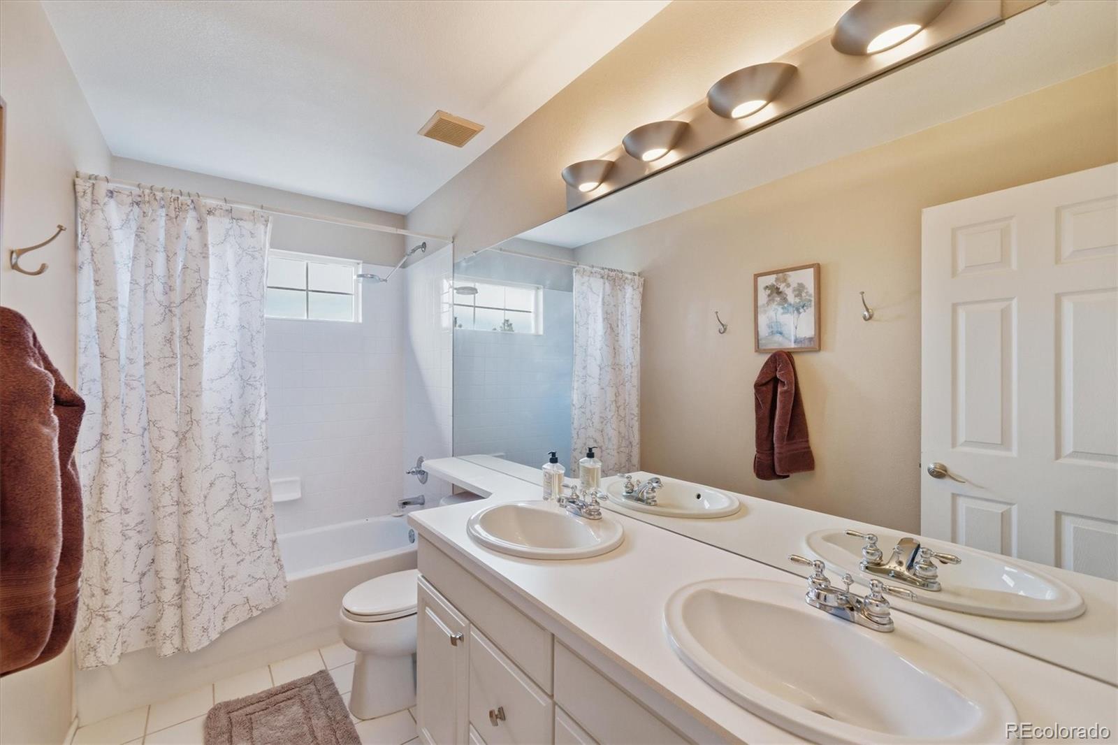 379 Shoreham Circle
