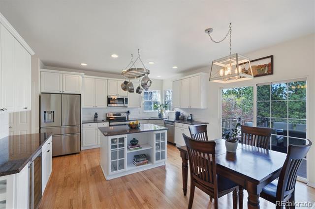 379 Shoreham Circle