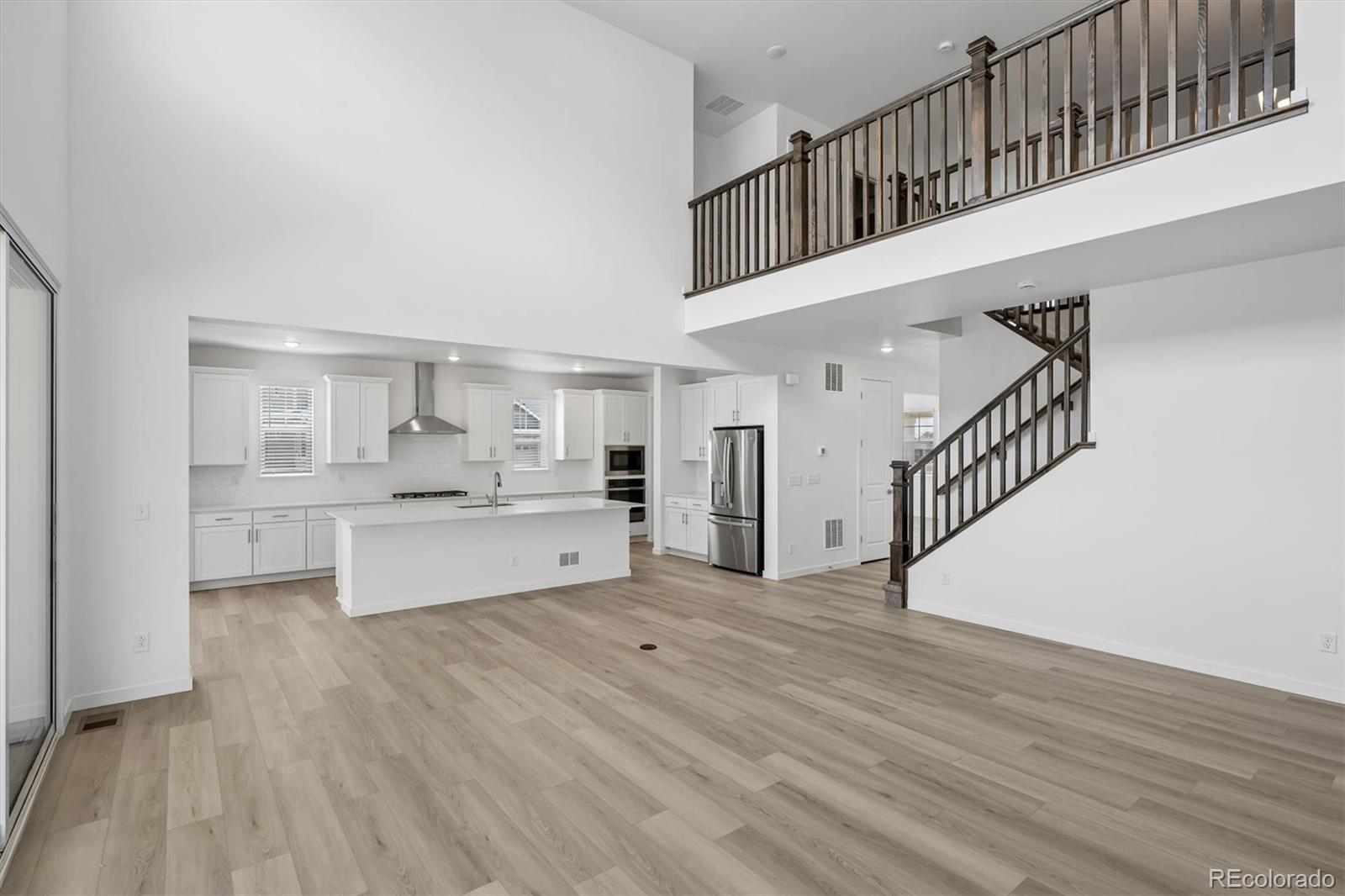 9218 Gold Lace Place