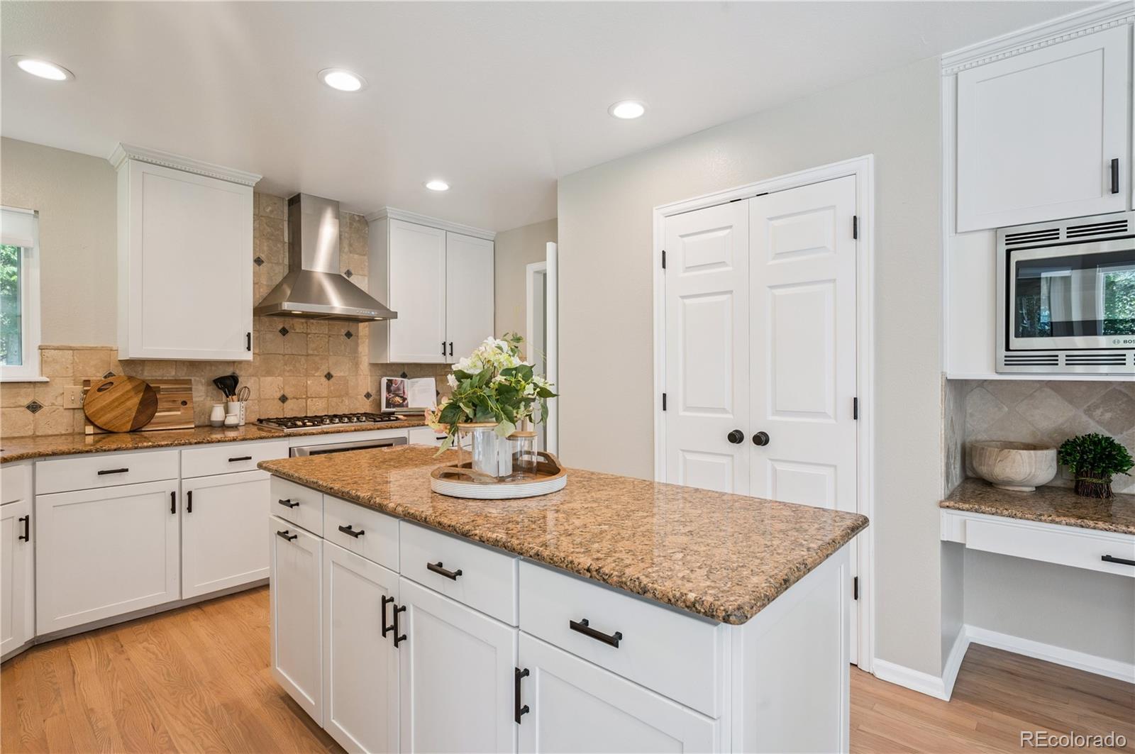 10096 Hughes Place