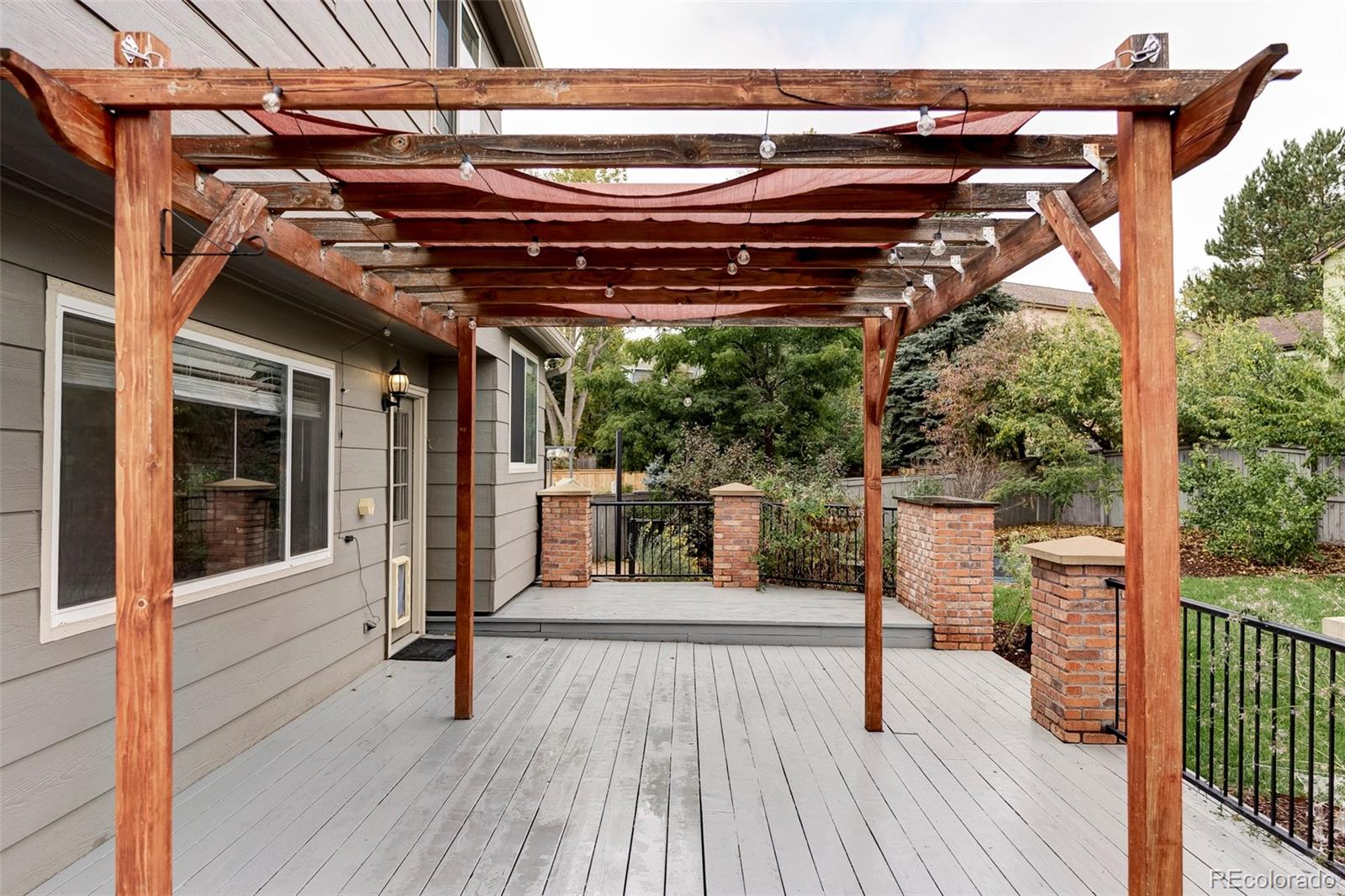 10433 Hyacinth Place