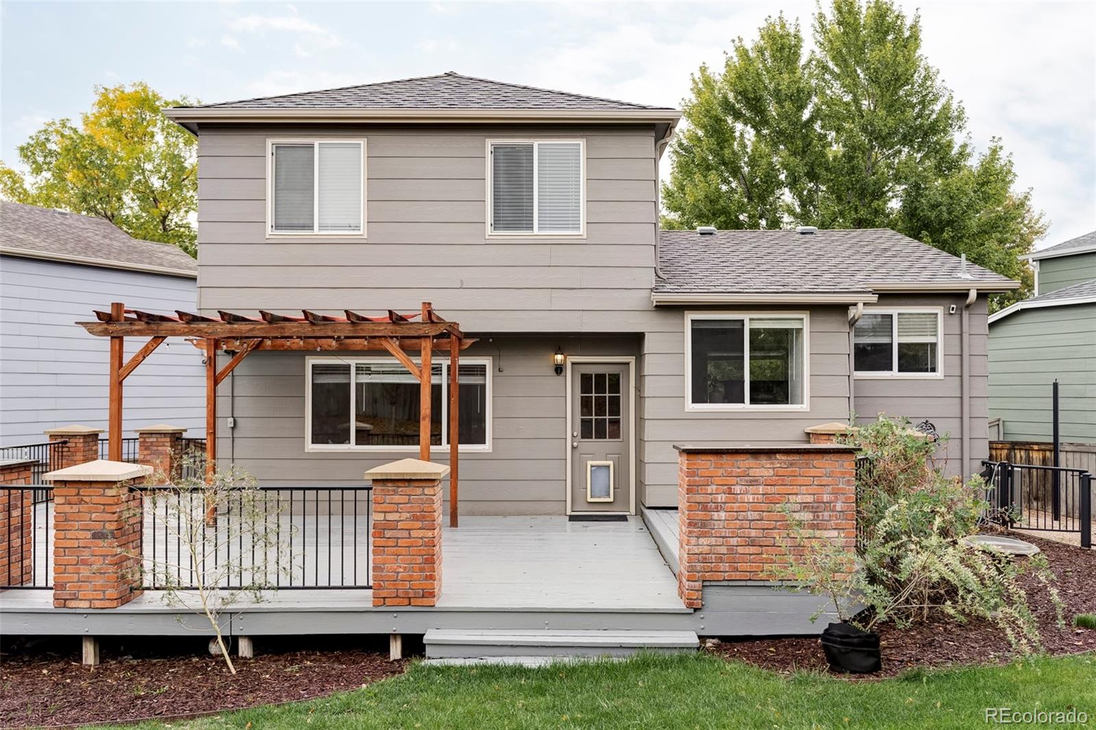 10433 Hyacinth Place