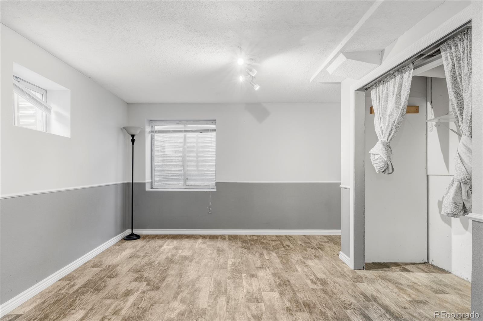 10433 Hyacinth Place