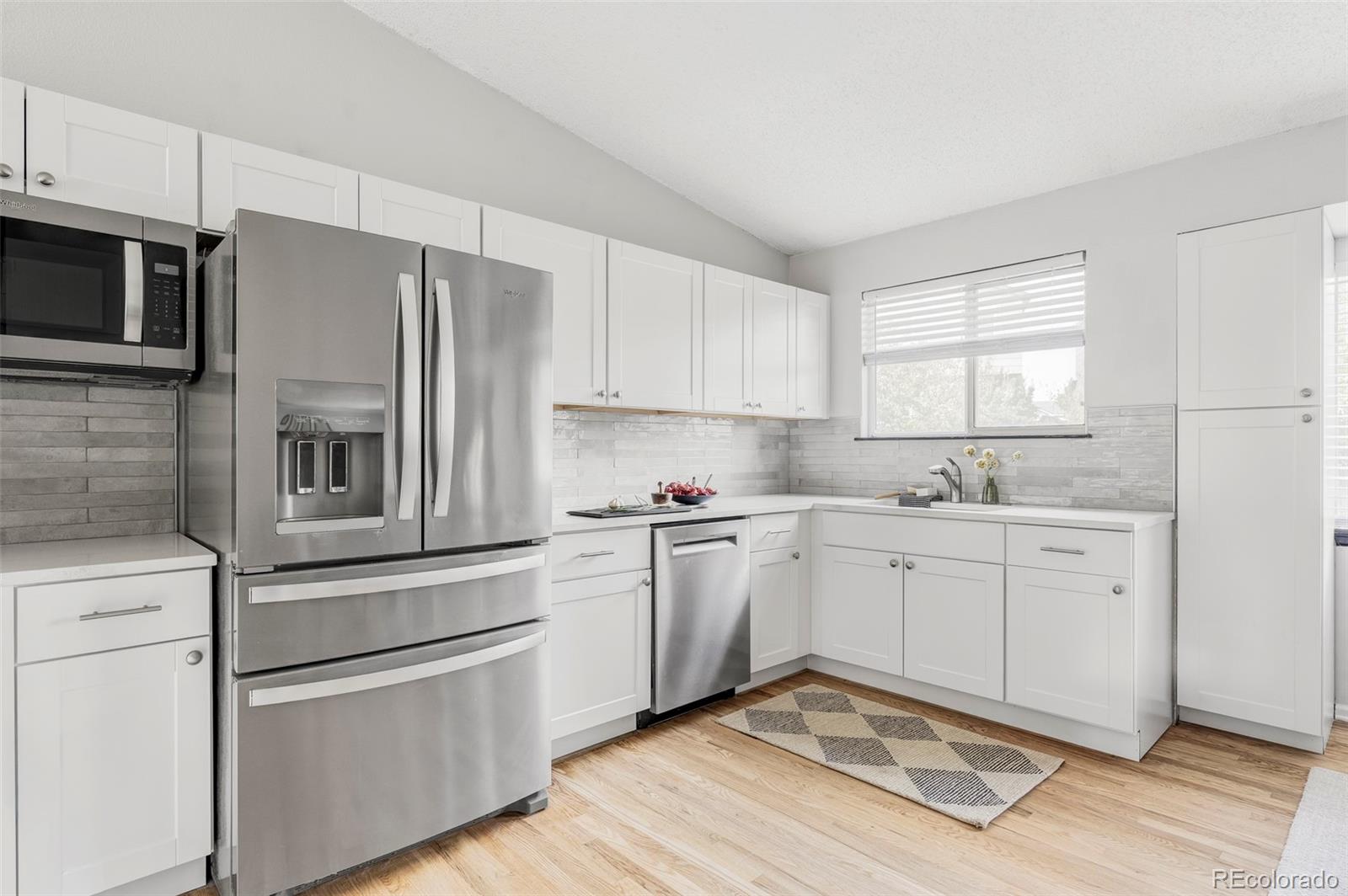 10433 Hyacinth Place