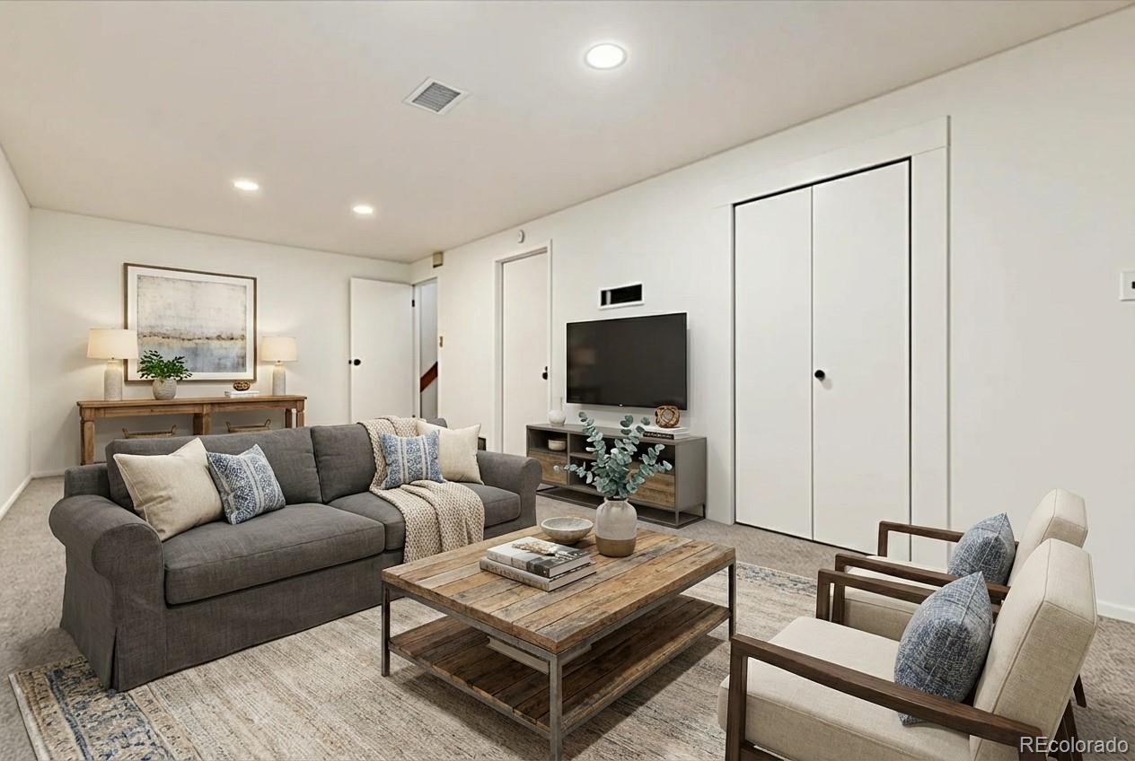 13603 E Dakota Place