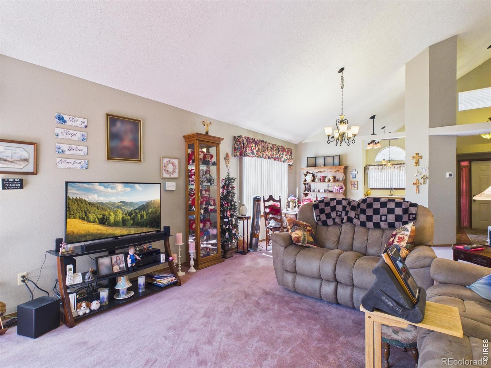 542 W Jamison Place
