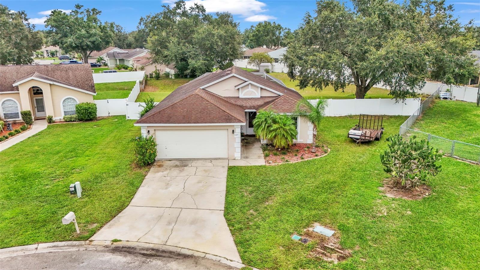 7441 PARADISE COVE PL