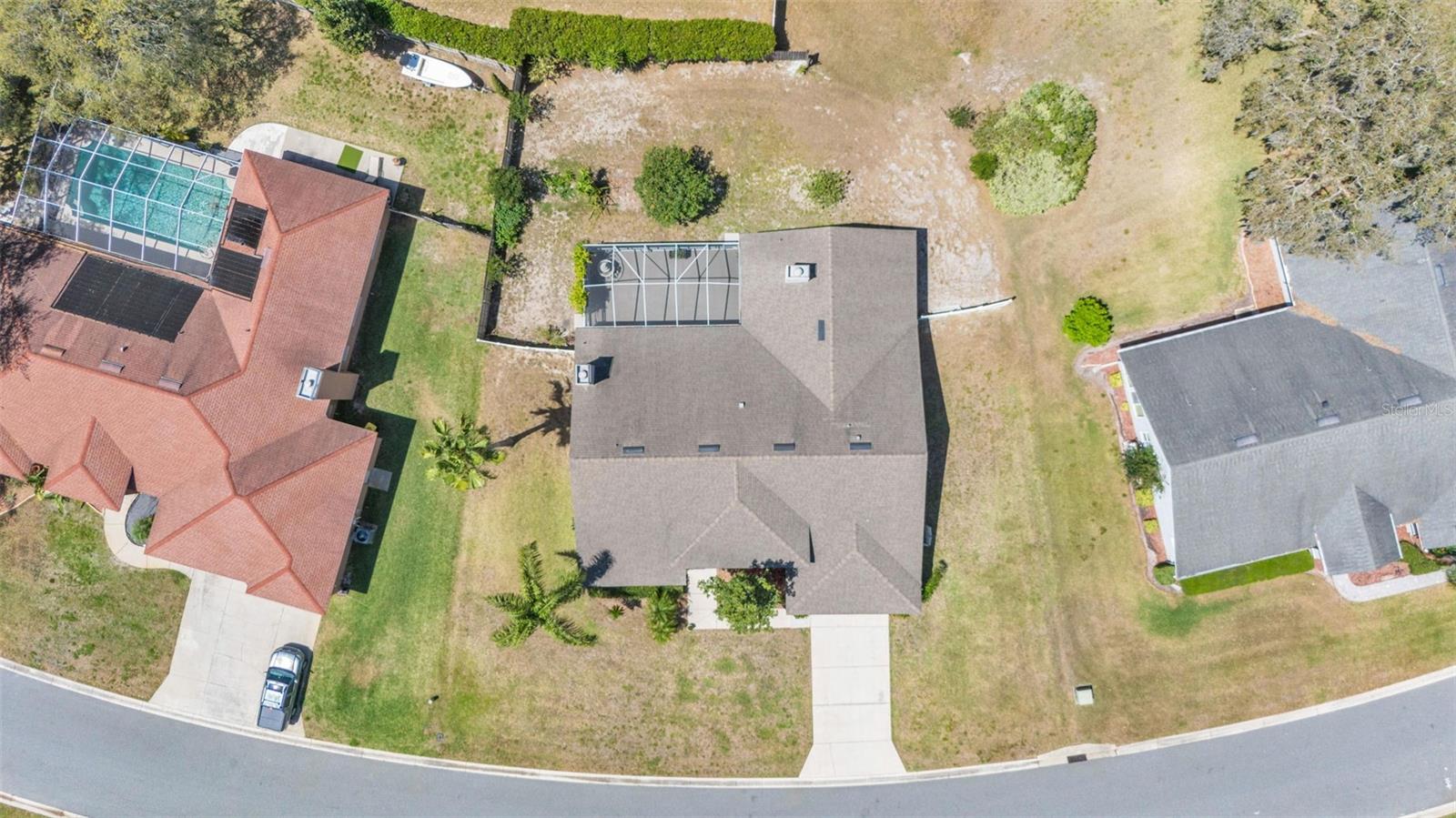 1920 FARRINGTON DR