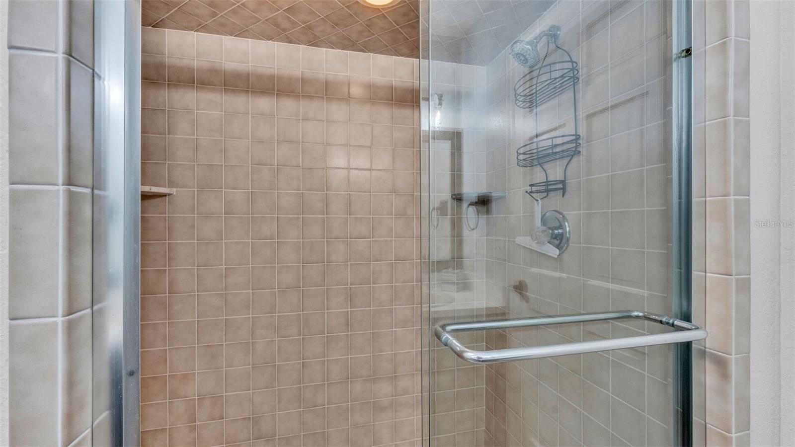 118 CALOOSA DR
