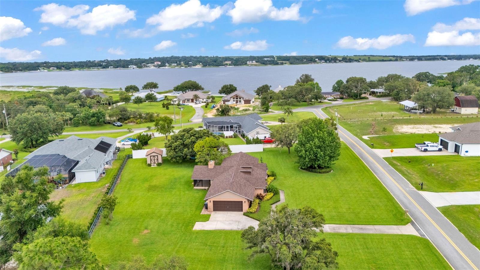118 CALOOSA DR