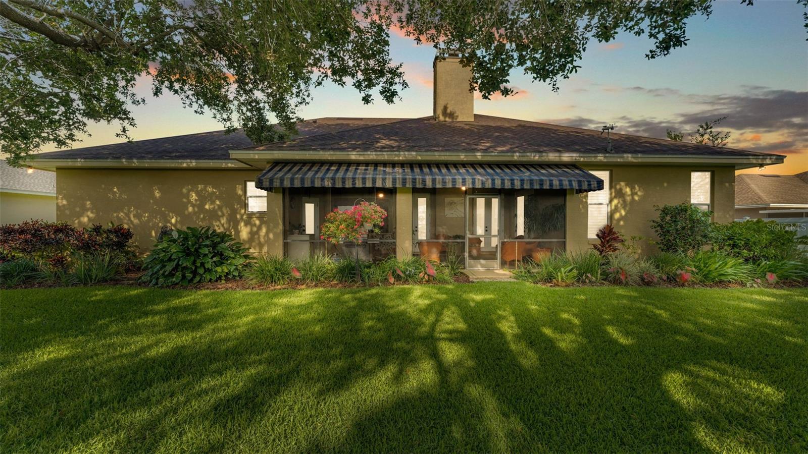 633 HART LAKE DR