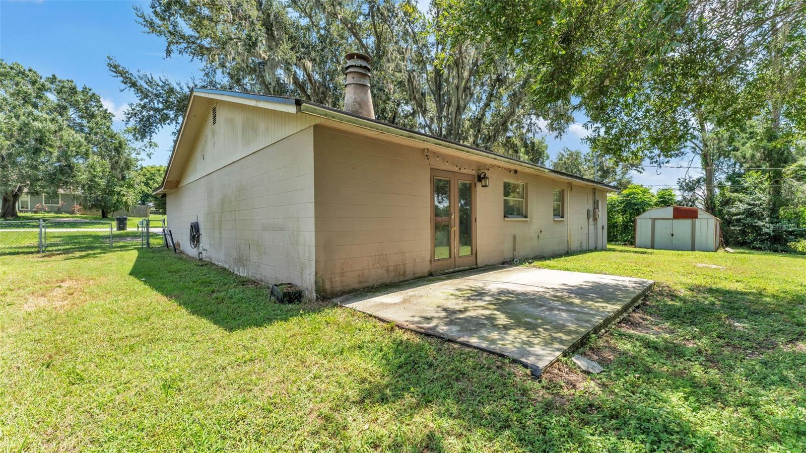 7424 HIGHLAND GROVE DR