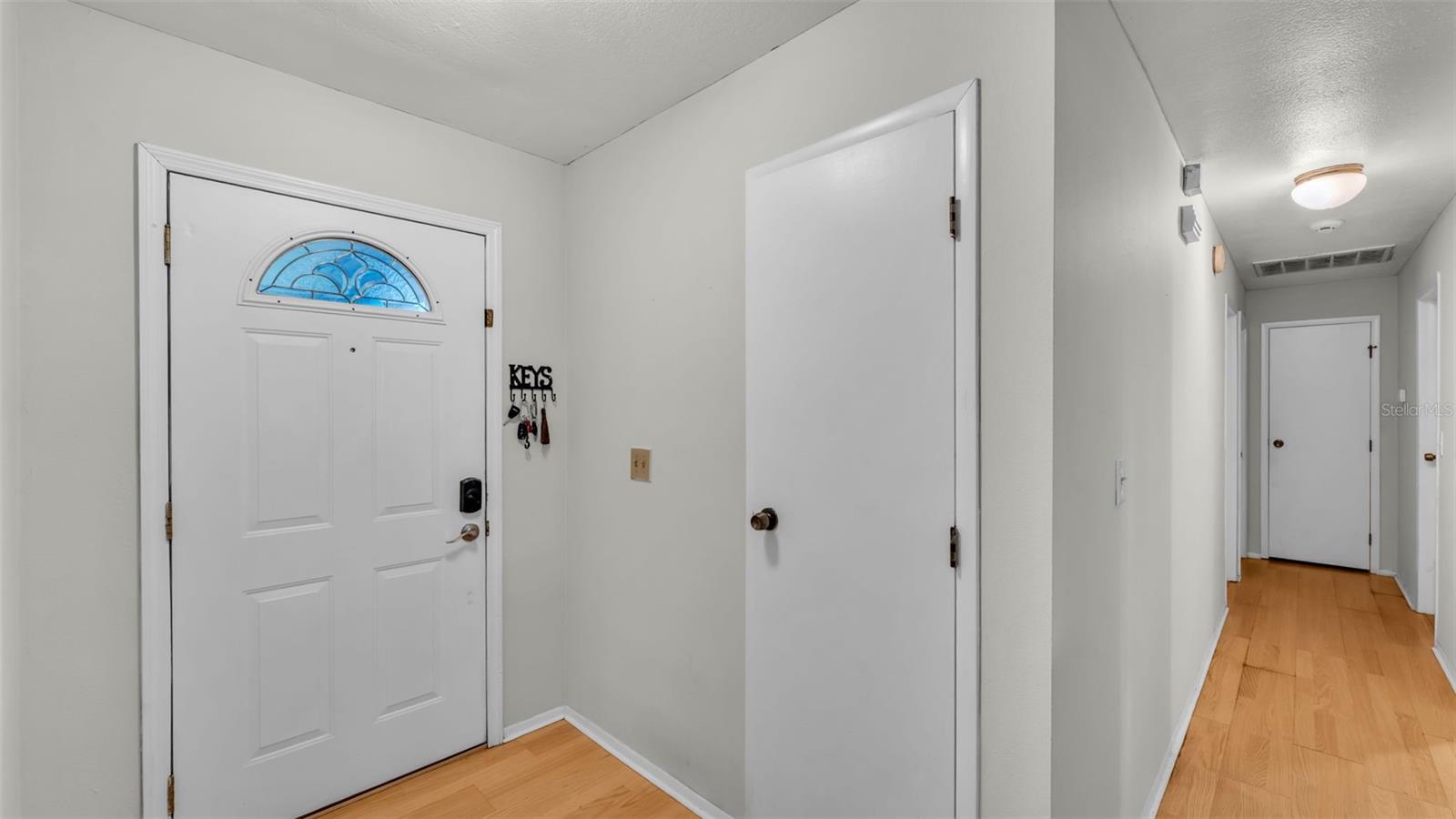 7424 HIGHLAND GROVE DR