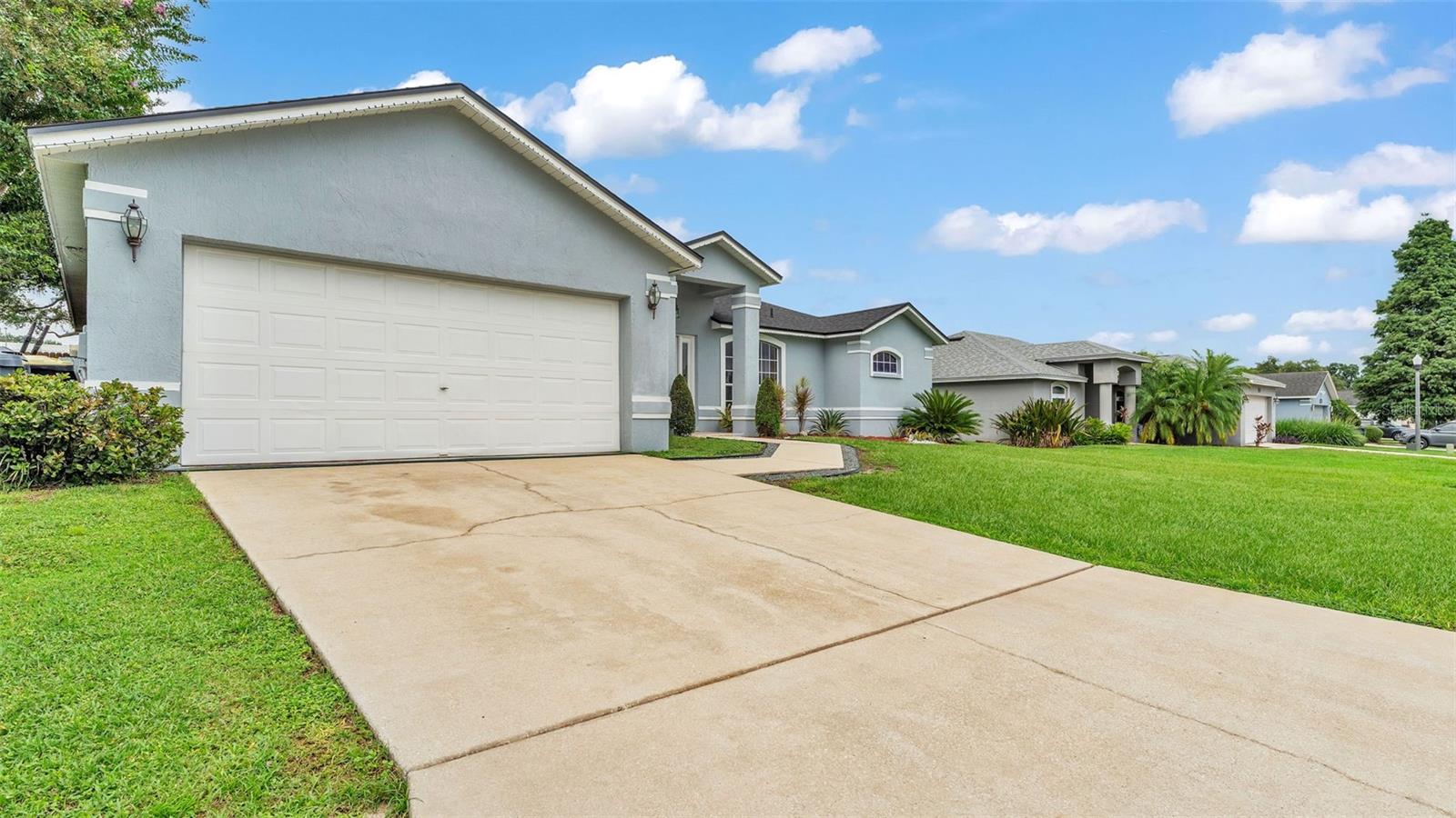 2809 BLUSH DR