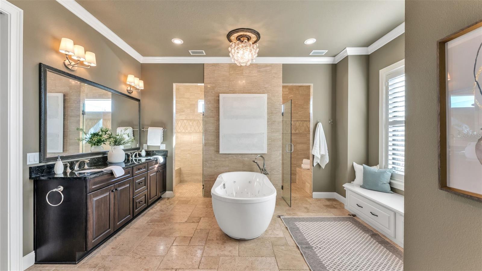 2945 SADDLE RIDGE LN