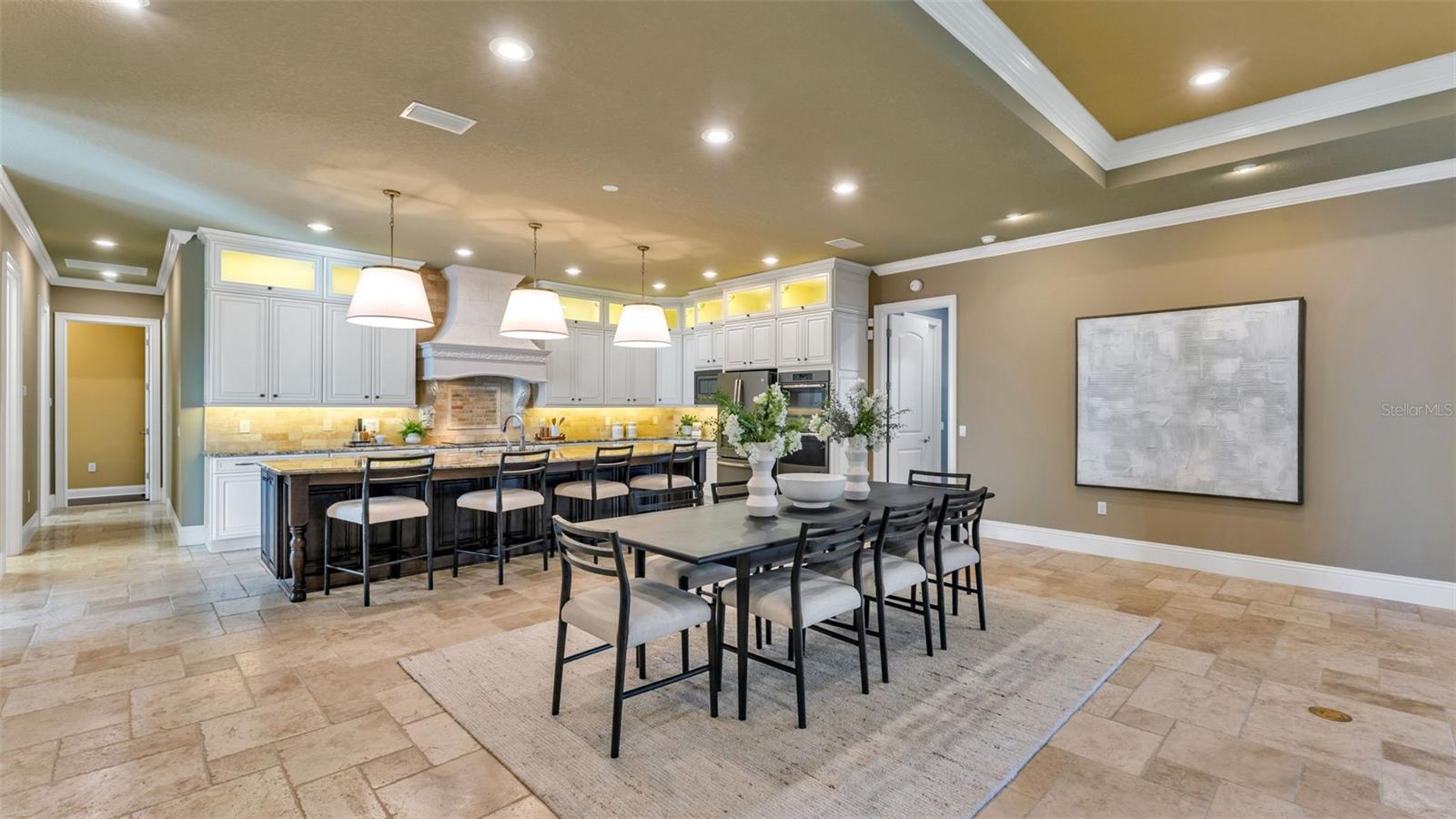 2945 SADDLE RIDGE LN