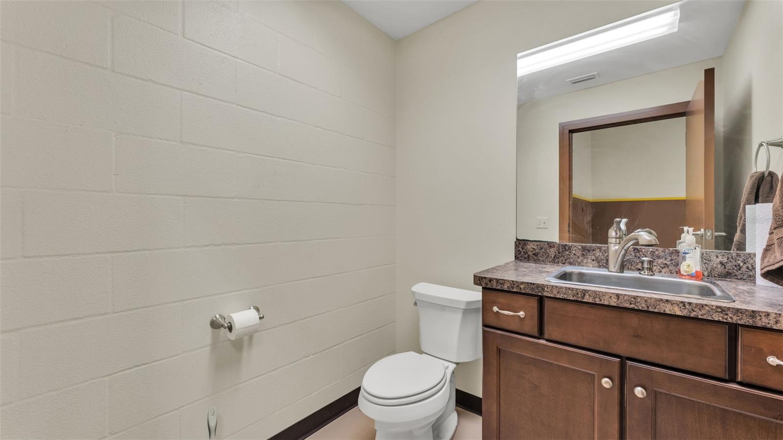 2945 SADDLE RIDGE LN