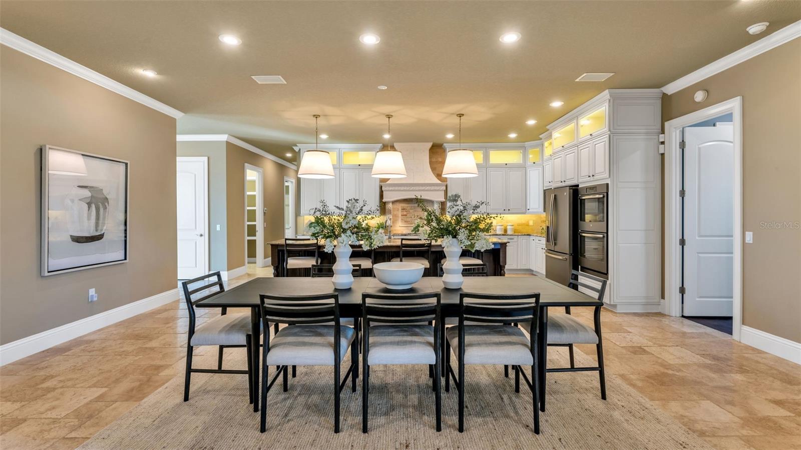 2945 SADDLE RIDGE LN