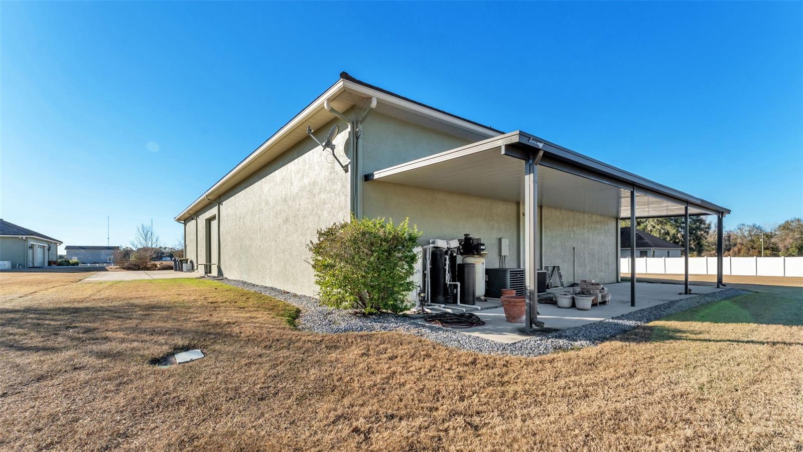 2945 SADDLE RIDGE LN