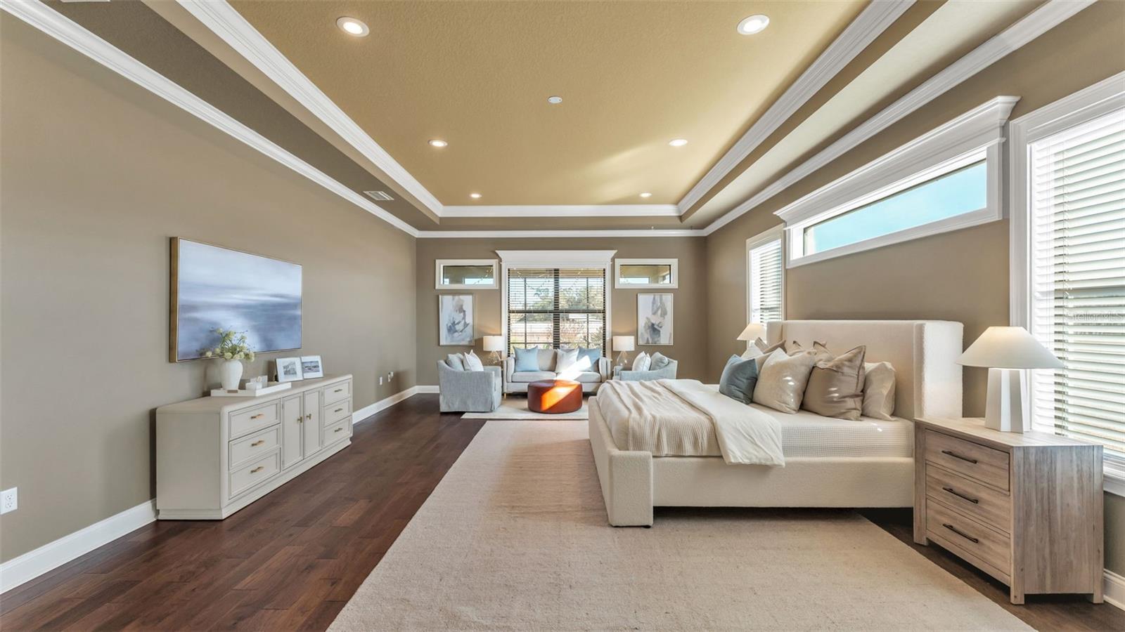 2945 SADDLE RIDGE LN