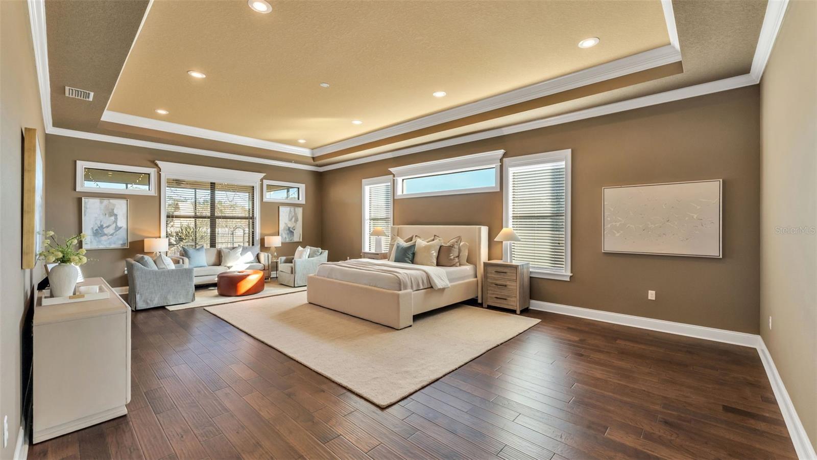 2945 SADDLE RIDGE LN